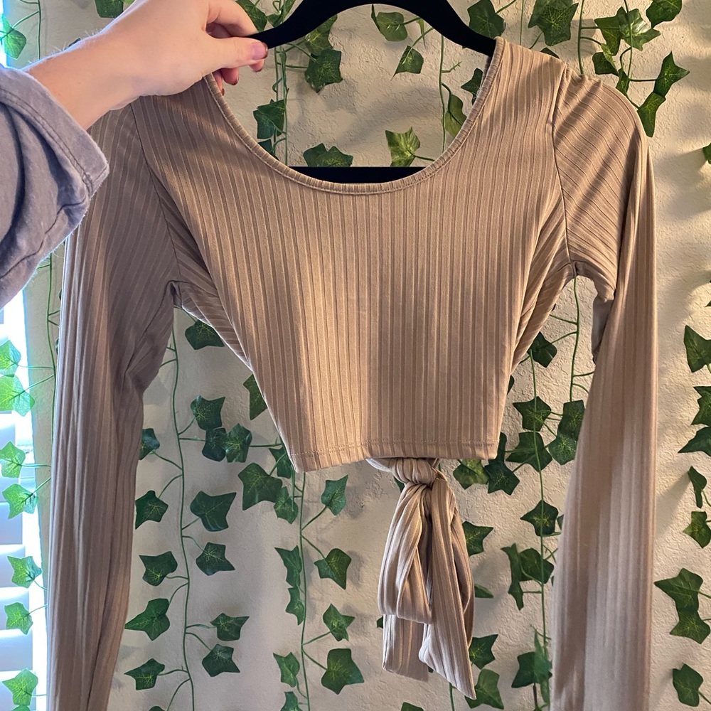 Rue 21 Cropped Top